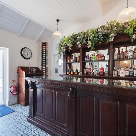 The Clarence Boutique Rooms Портсмът Екстериор снимка