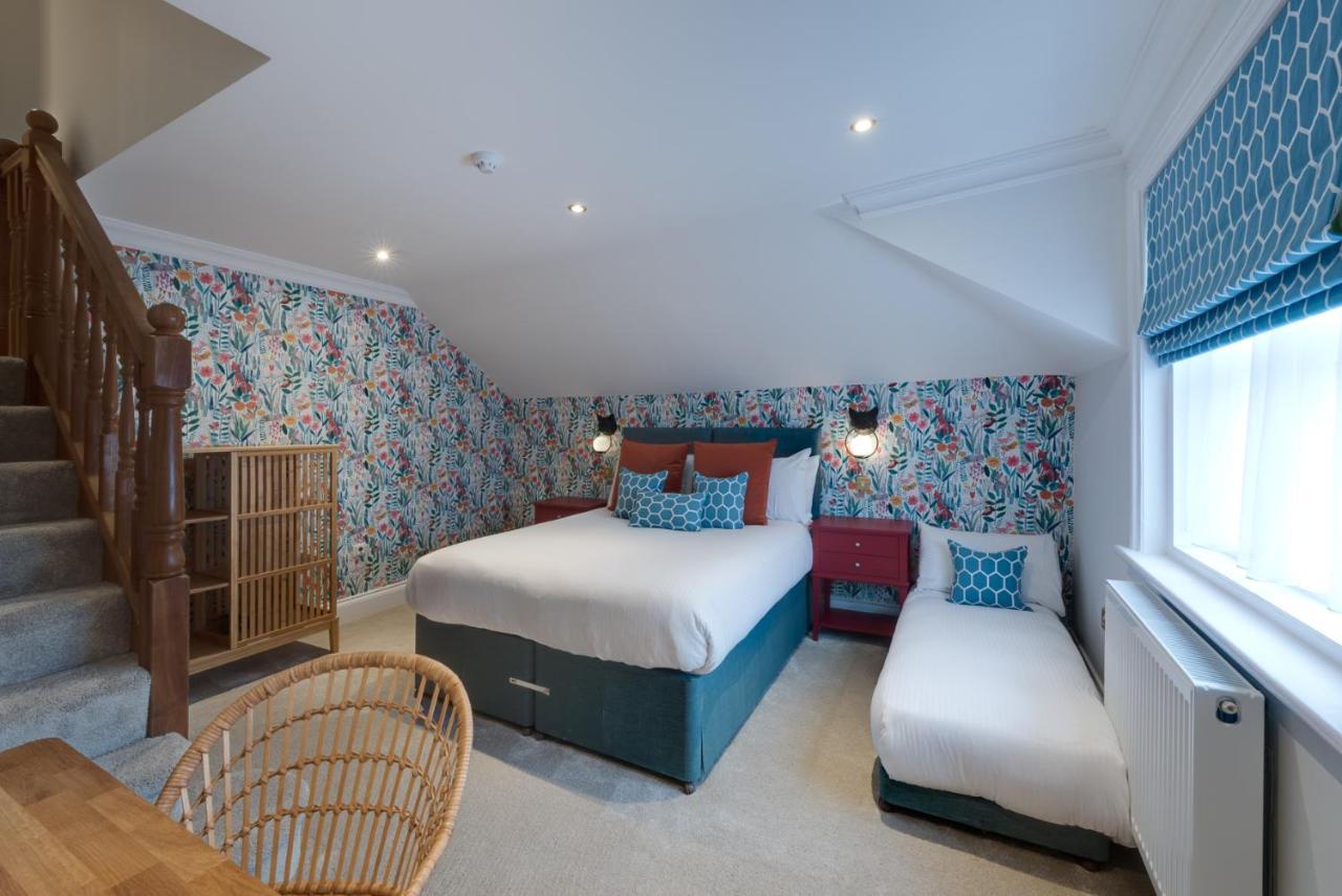 The Clarence Boutique Rooms Портсмът Екстериор снимка