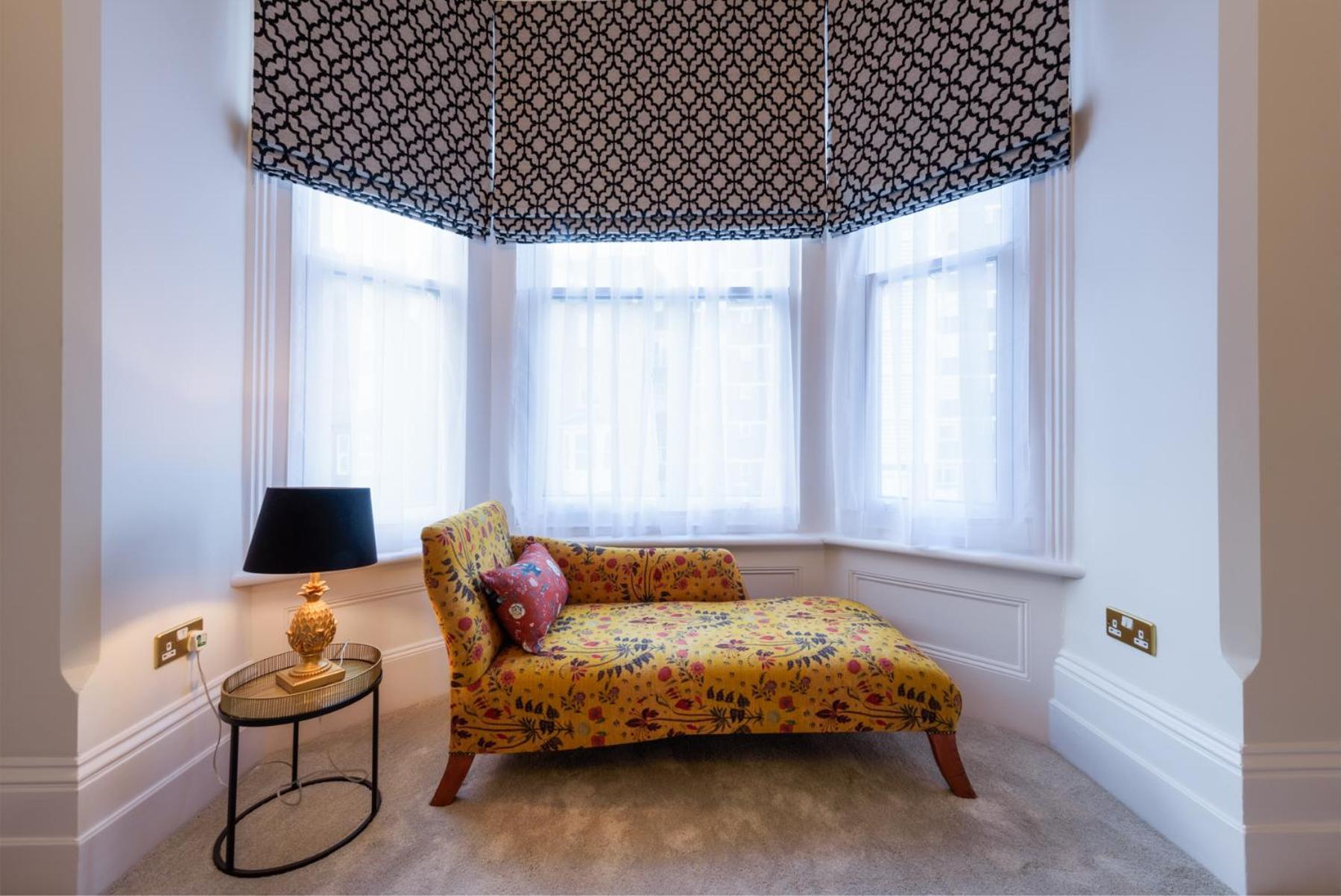 The Clarence Boutique Rooms Портсмът Екстериор снимка